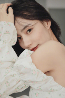 《我的夜晚比你的白天更美丽》